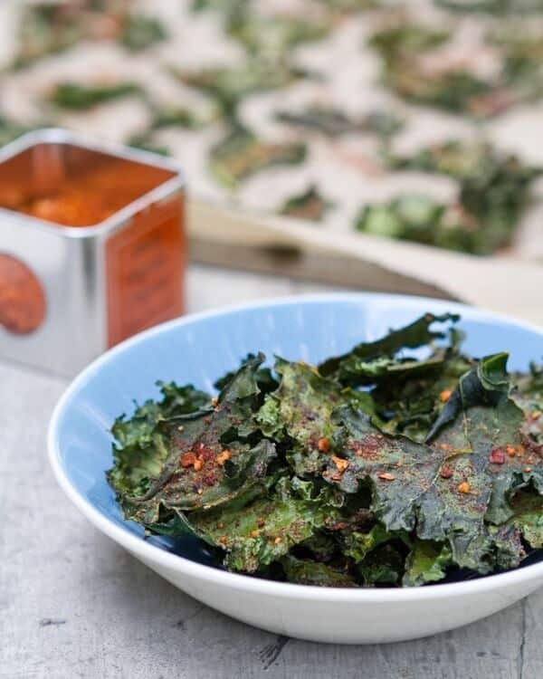 Baked kale chips