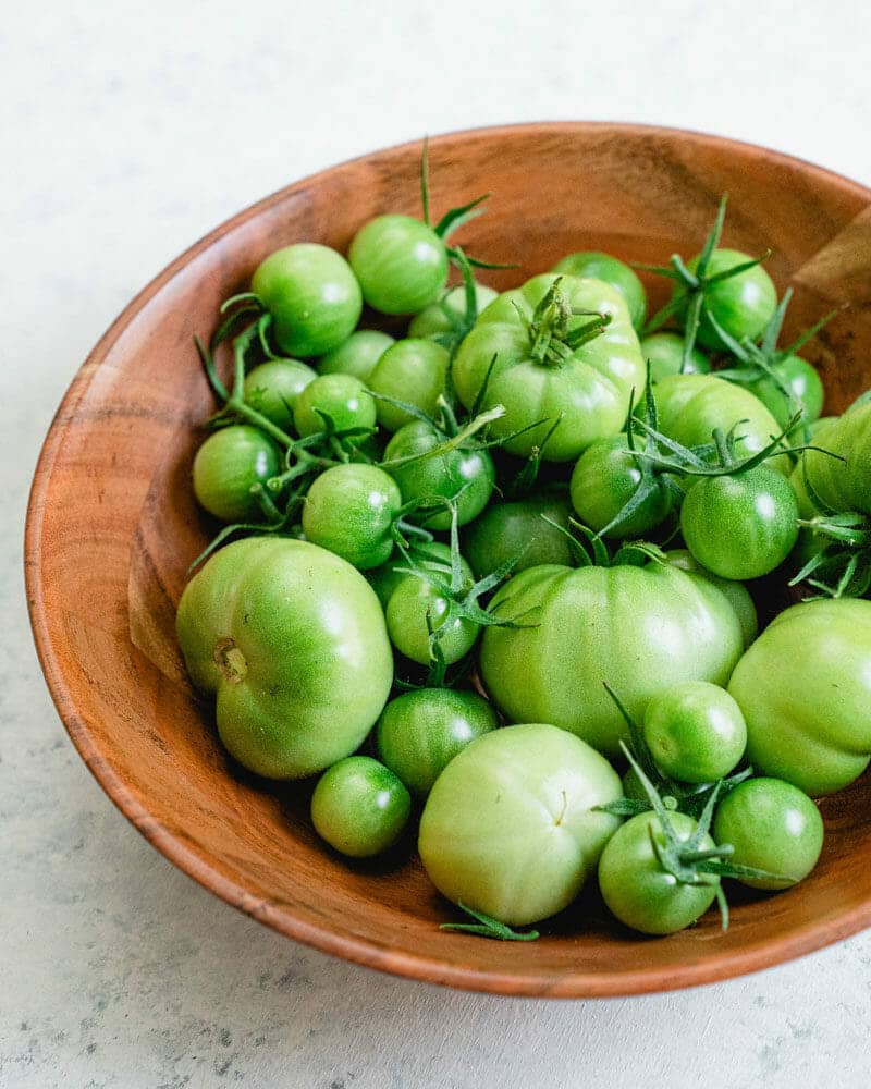 4 Ways to Pickled Green Tomatoes – Garden Betty