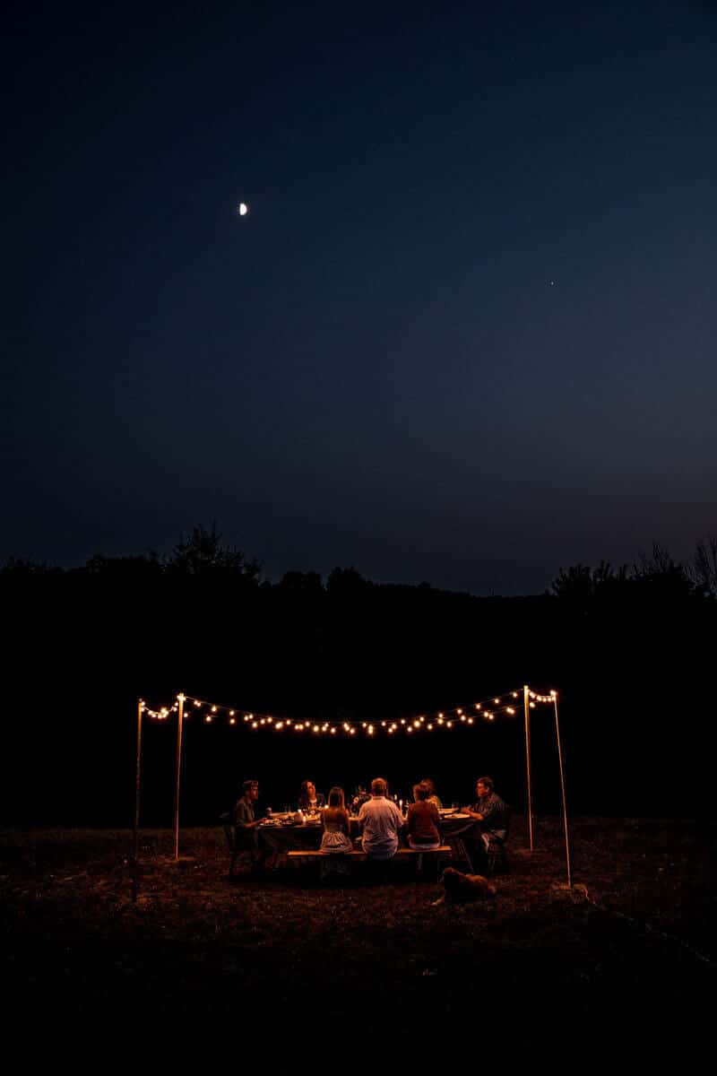 How to host a backyard party | backyard party ideas | outdoor dinner party