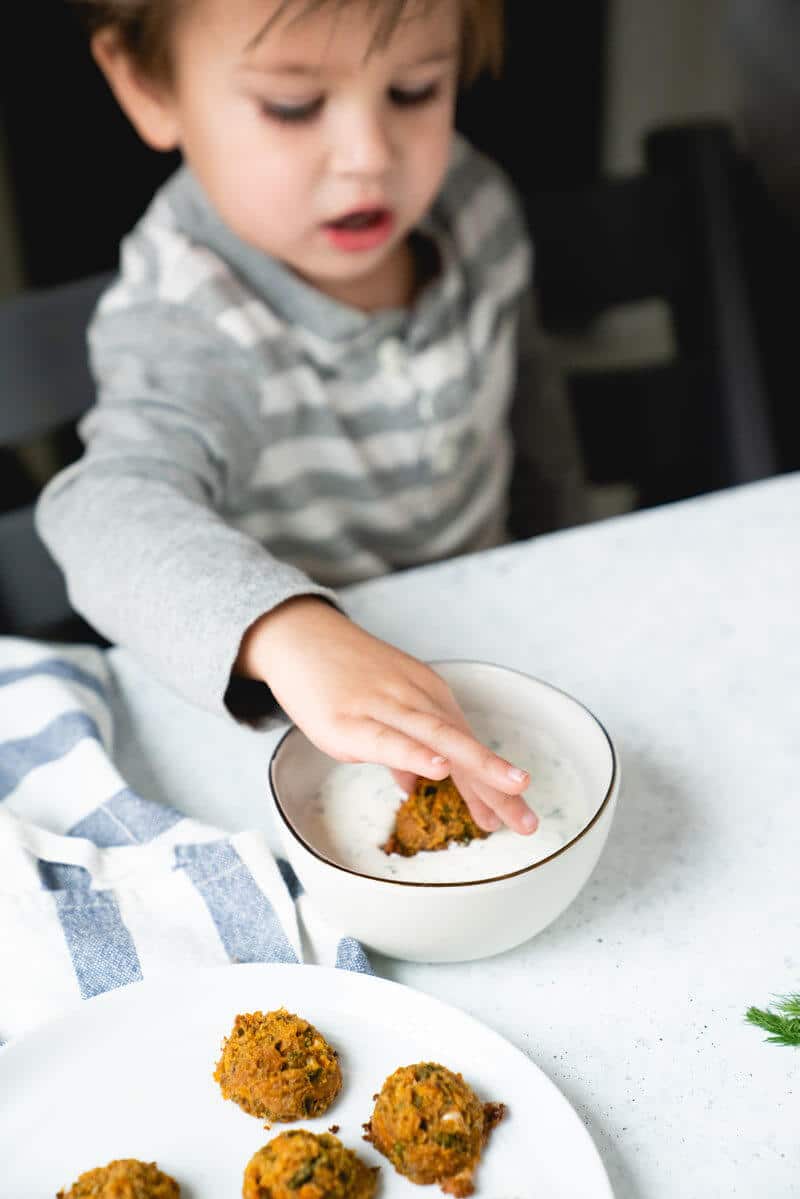 How to get a toddler to eat veggies