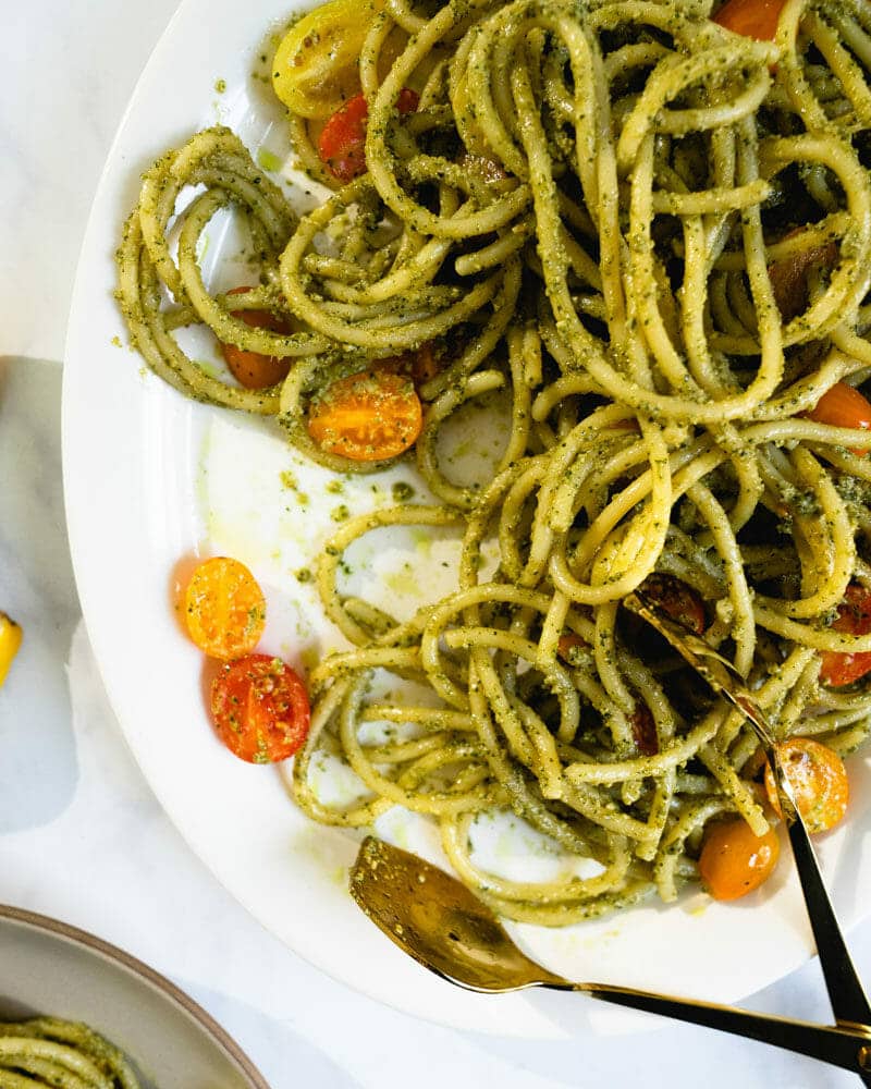 Vegan pesto pasta