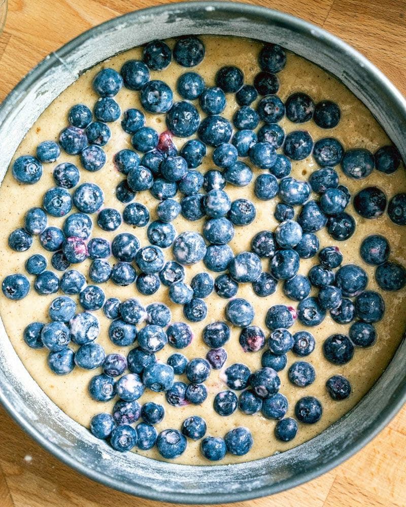 Easy blueberry cake