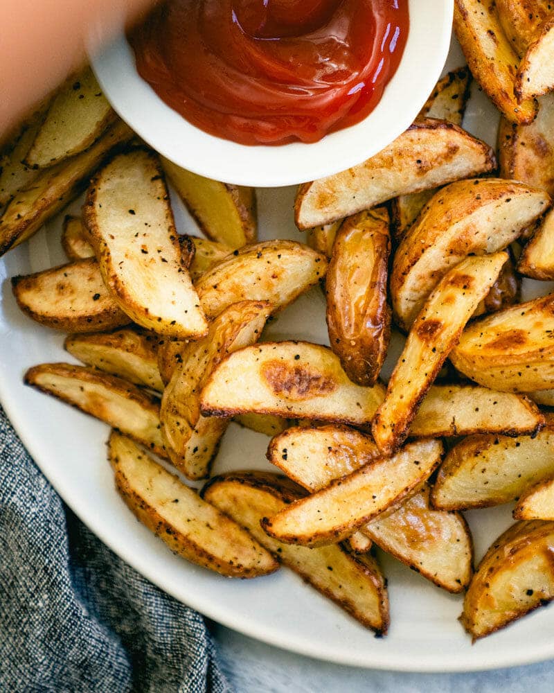 Baked potato wedges