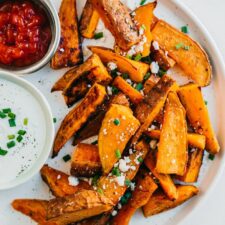 25 Great Vegetable Side Dishes: Potato Wedges &amp; More!-image