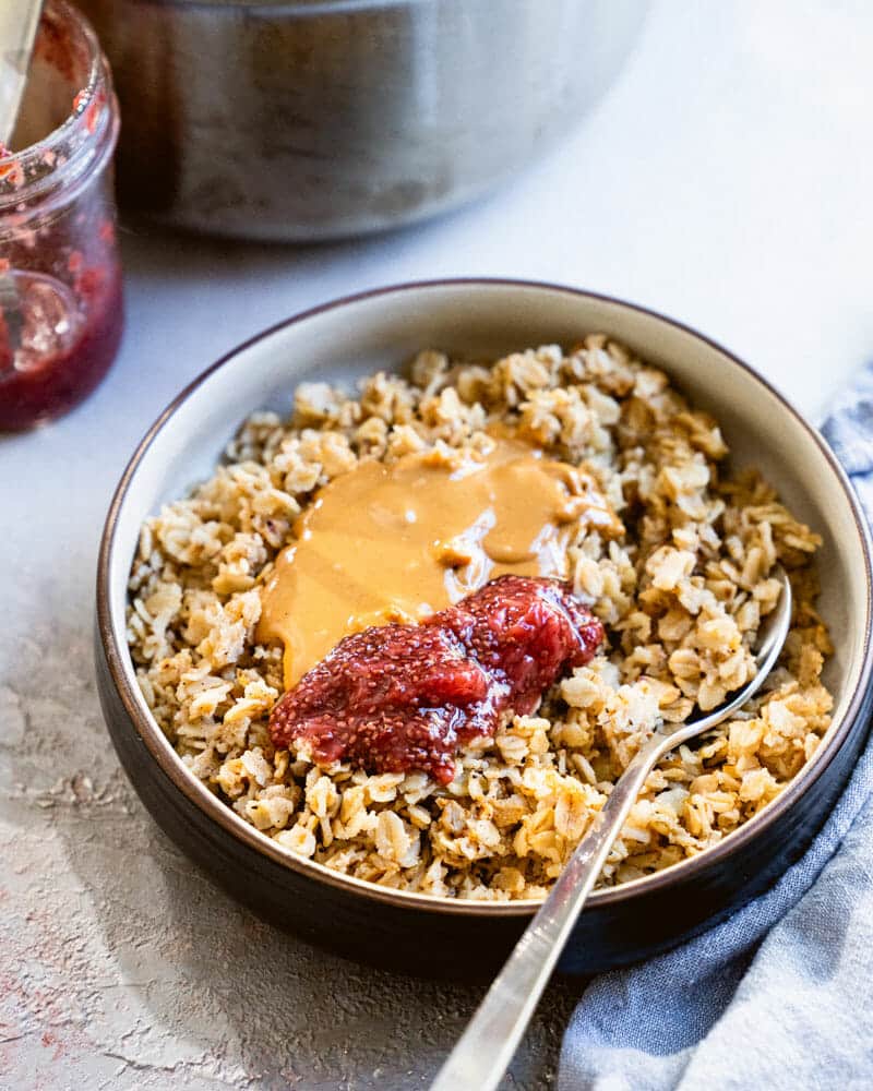 Best Vegan Oatmeal Recipe – A Couple Cooks