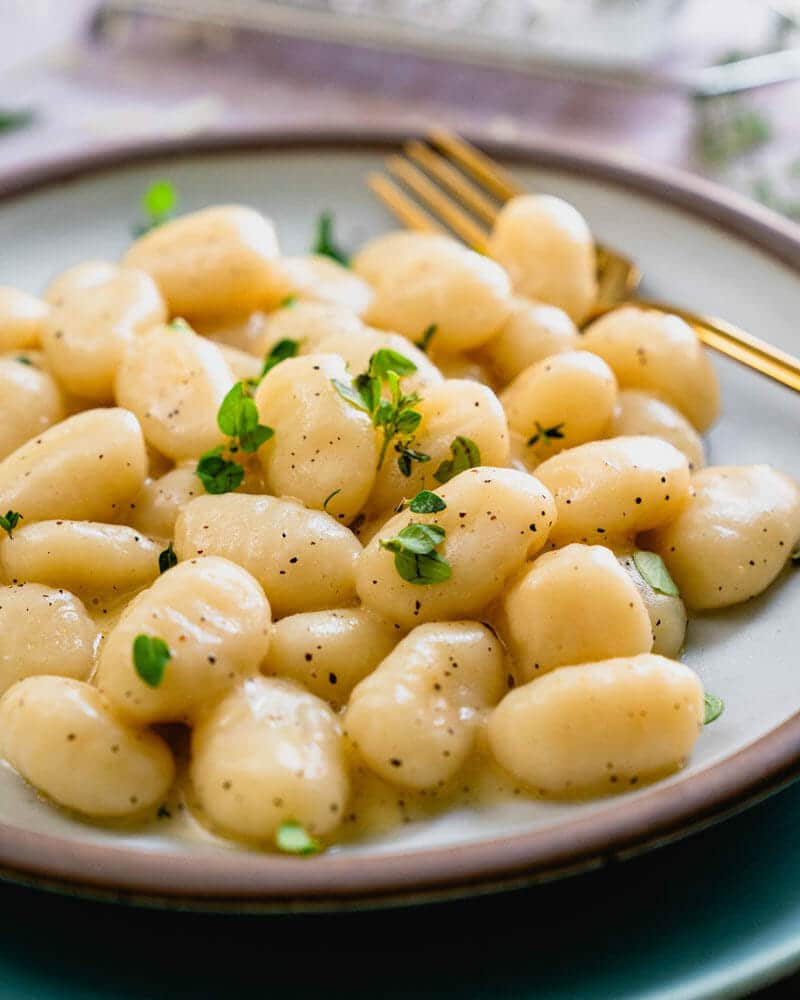 Easy Creamy Gnocchi Sauce