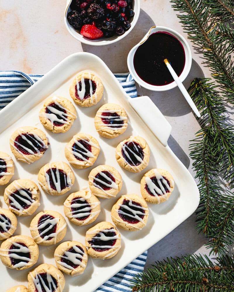 Easy Christmas Desserts For A Crowd A Couple Cooks easy-christmas-desserts-for-a-crowd-a-couple-cooks
