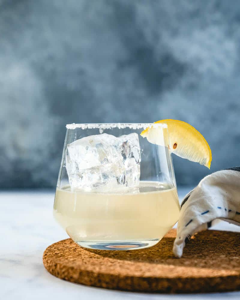 Lemon Margarita (Tequila Lemon Cocktail) - Foxes Love Lemons