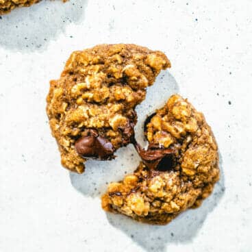 Oatmeal chocolate chip cookies