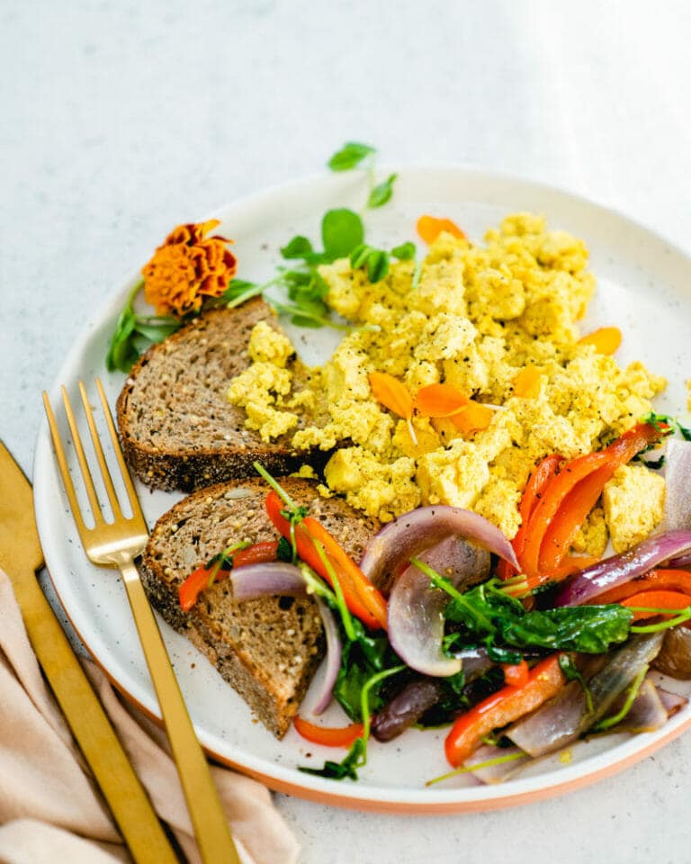 Easy Tofu Scramble (Made in 10 Minutes!) A Couple Cooks