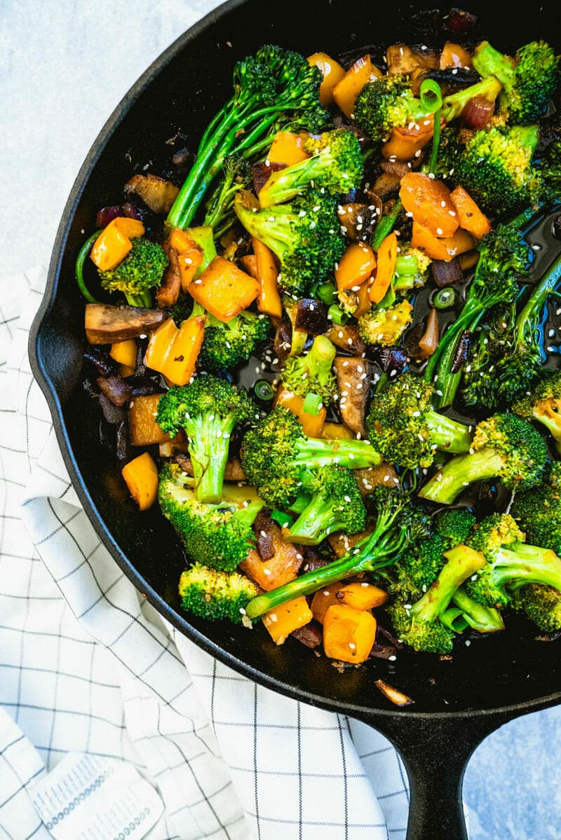 Easy Stir Fry Vegetables – A Couple Cooks