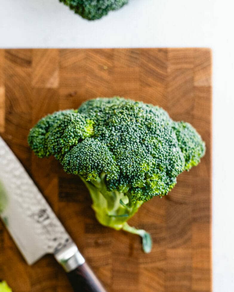 How to Cut Broccoli Florets (The Right Way!) A Couple Cooks
