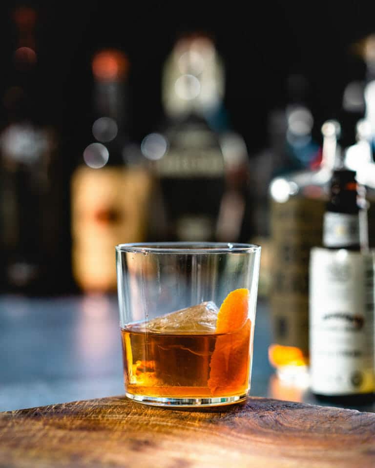 Manhattan vs Old Fashioned A Breakdown! A Couple Cooks