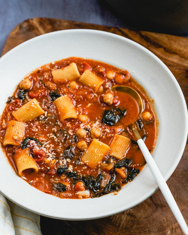 Italian pasta and chickpea stew