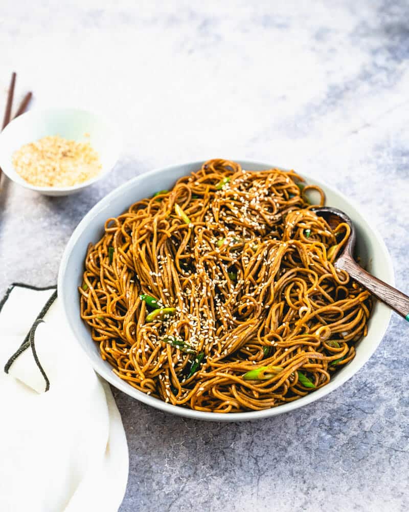 Sesame soba noodles