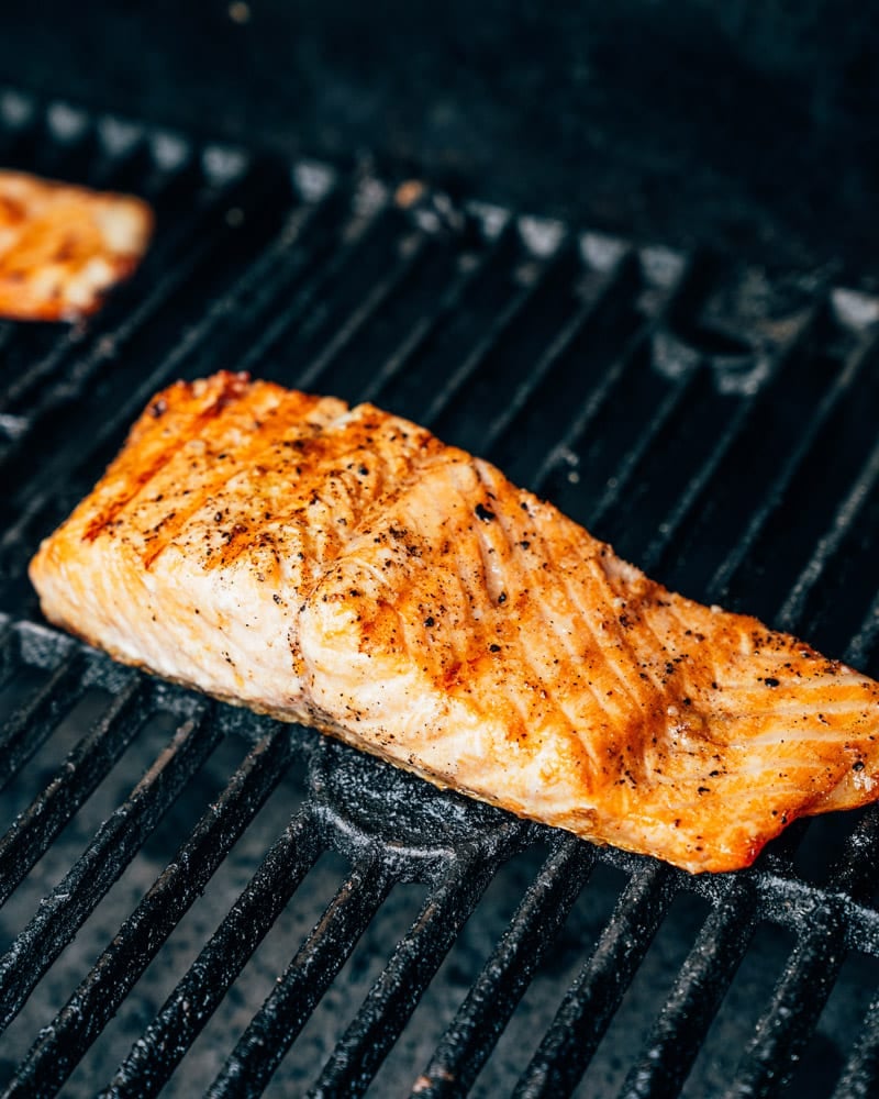 How to grill salmon