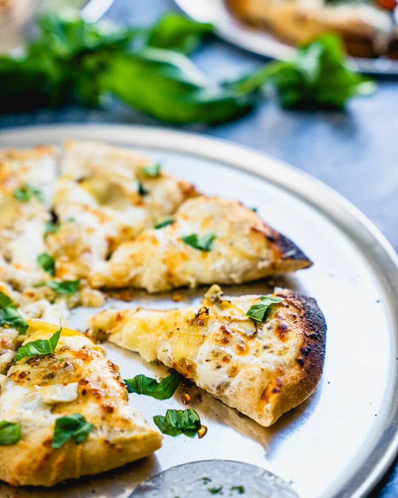 Ricotta pizza