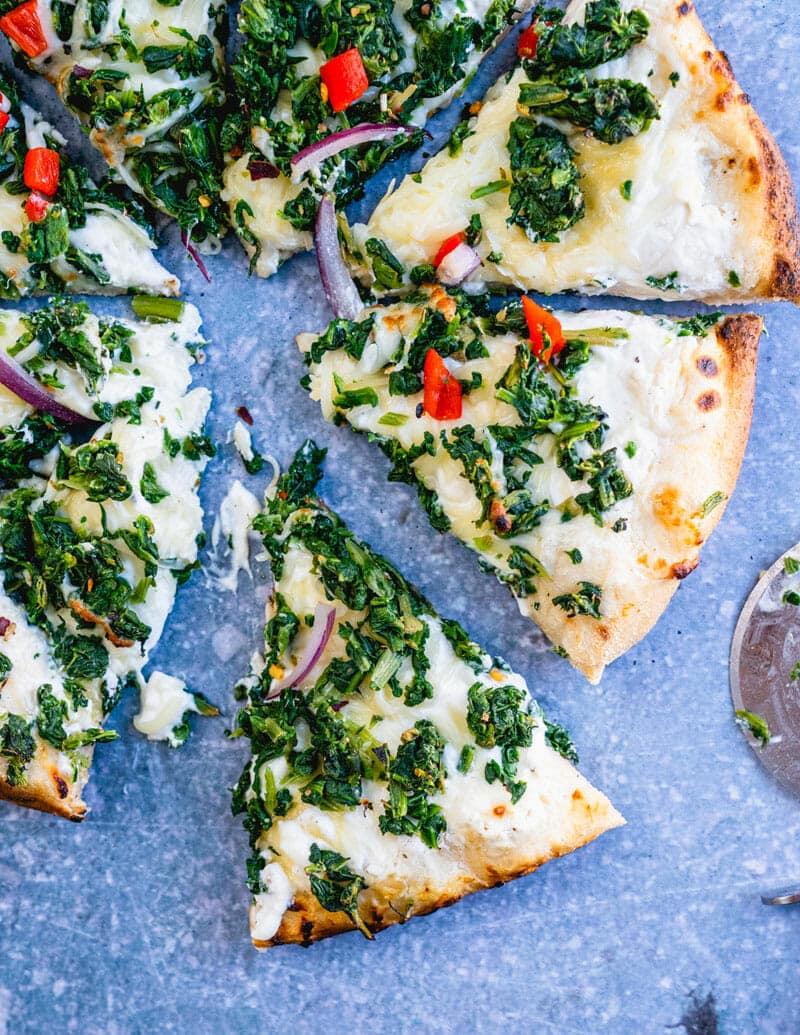 Spinach pizza