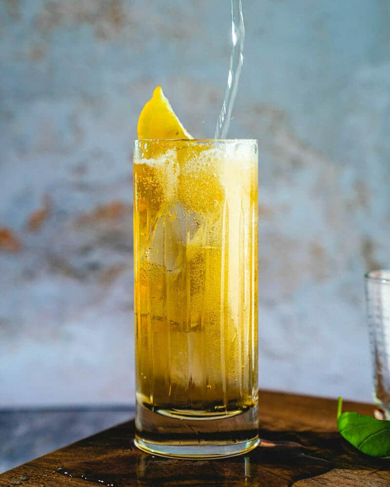 How To Make A Whiskey Highball 2 Ways 