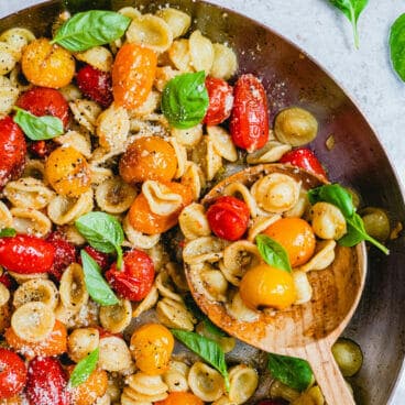 Tomato basil pasta