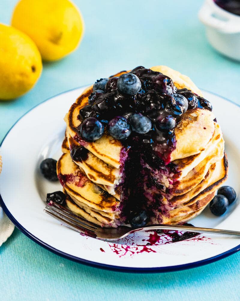 How to make lemon blueberry pancakes