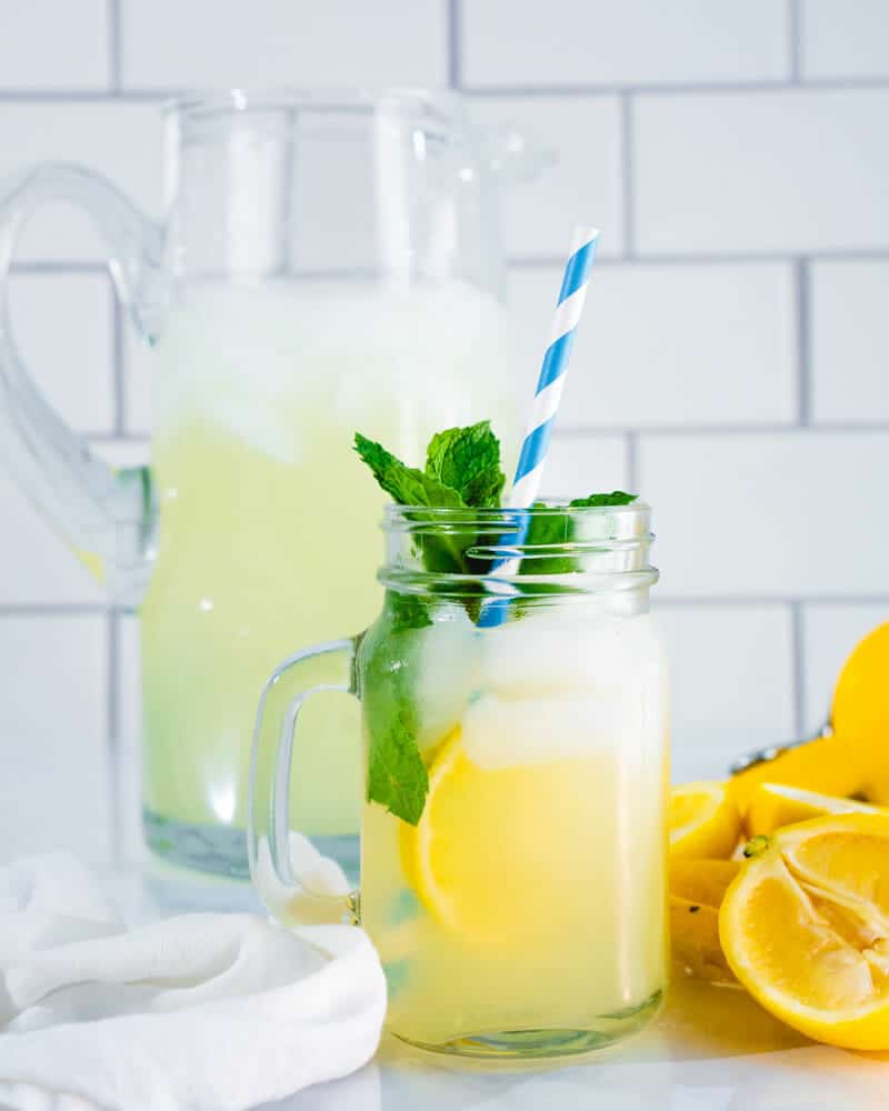 Mint lemonade