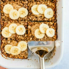Banana Baked Oatmeal (Vegan!)-image