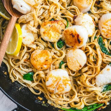 Scallop pasta