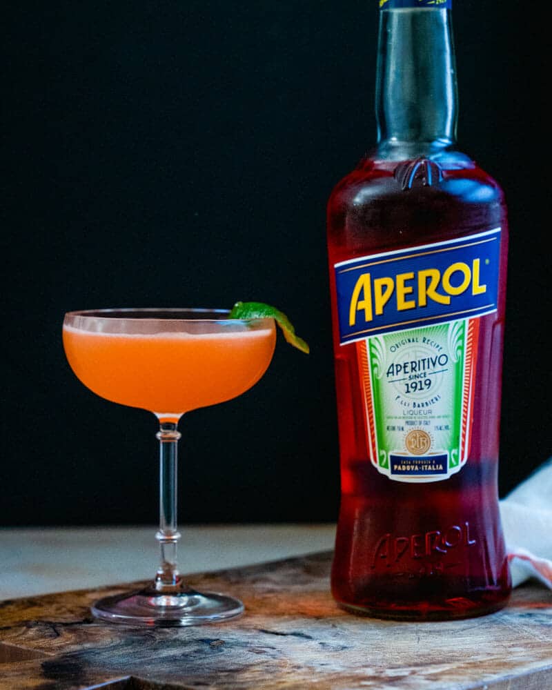 Aperol Spritz - Shake Drink Repeat