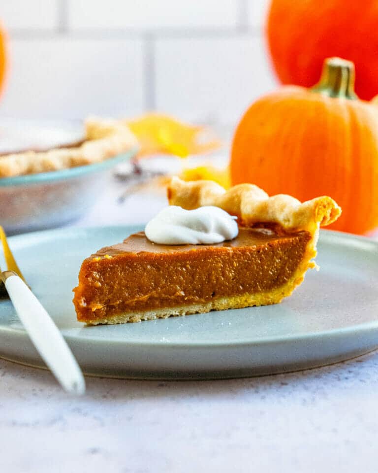 30 Crazy Delicious Thanksgiving Desserts – A Couple Cooks
