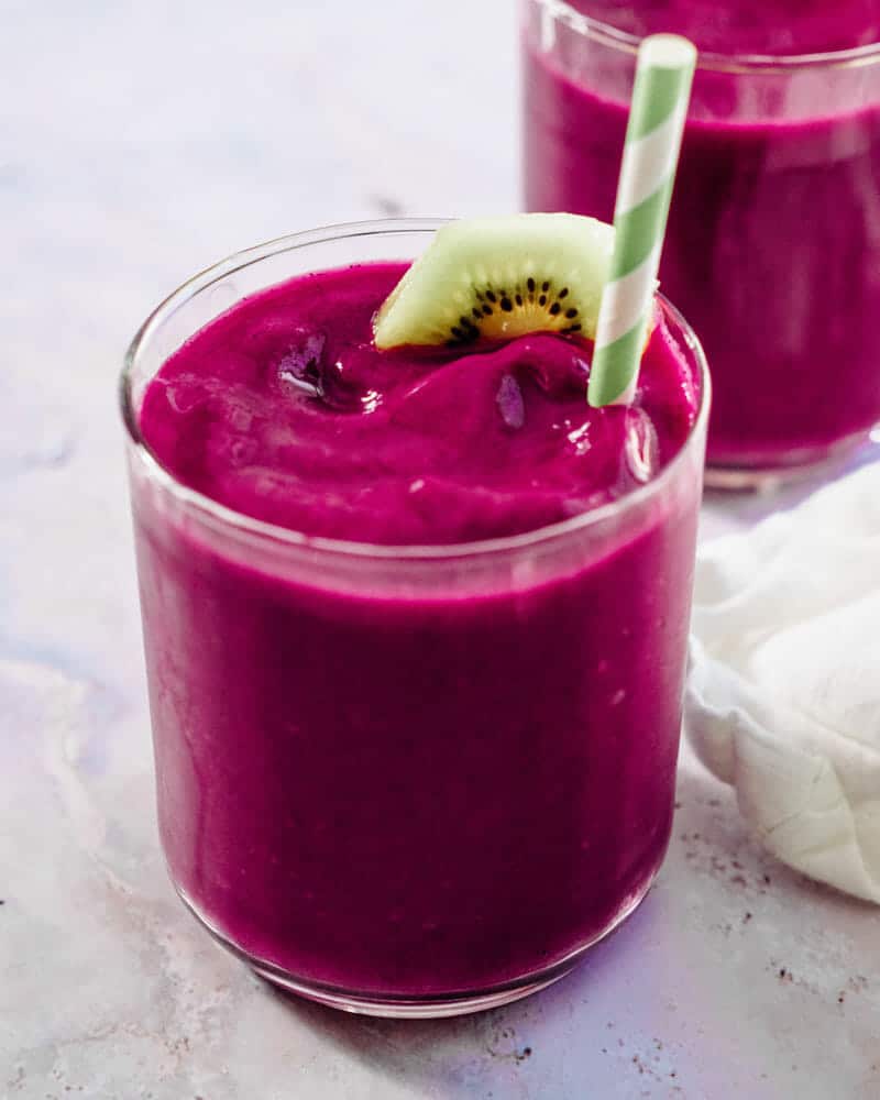 Dragon fruit smoothie