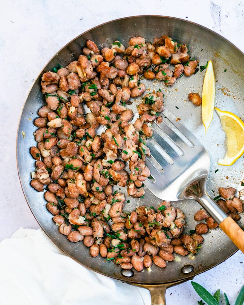 Barbunya Pilaki (Turkish Style Borlotti Beans) | Recipe | A Kitchen In Istanbul