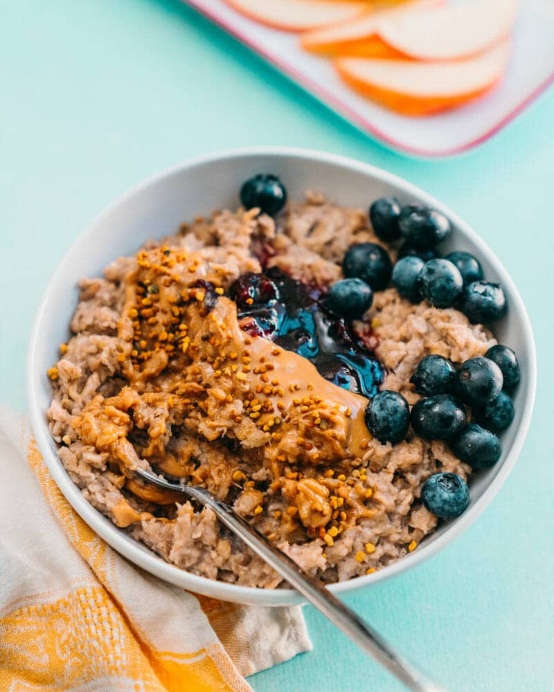 Peanut butter banana oatmeal