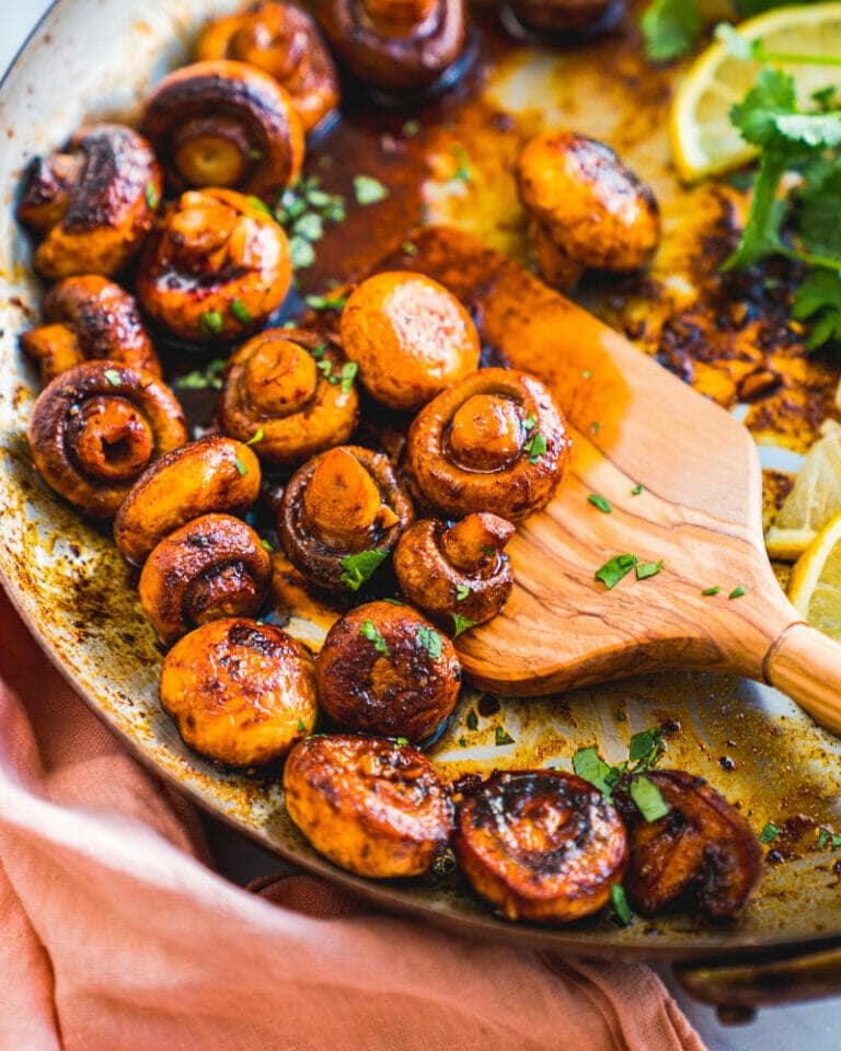 Button Mushrooms (Info & Recipes!) A Couple Cooks