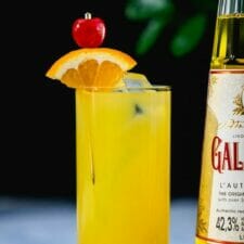 Classic Harvey Wallbanger-image