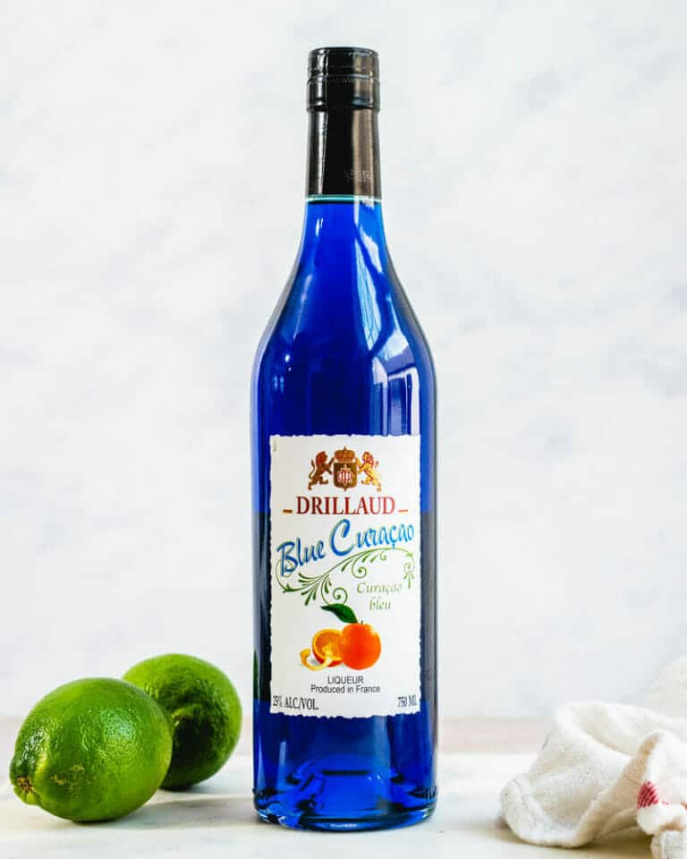 Quick Guide to Blue Curacao (& Top Drinks!) A Couple Cooks