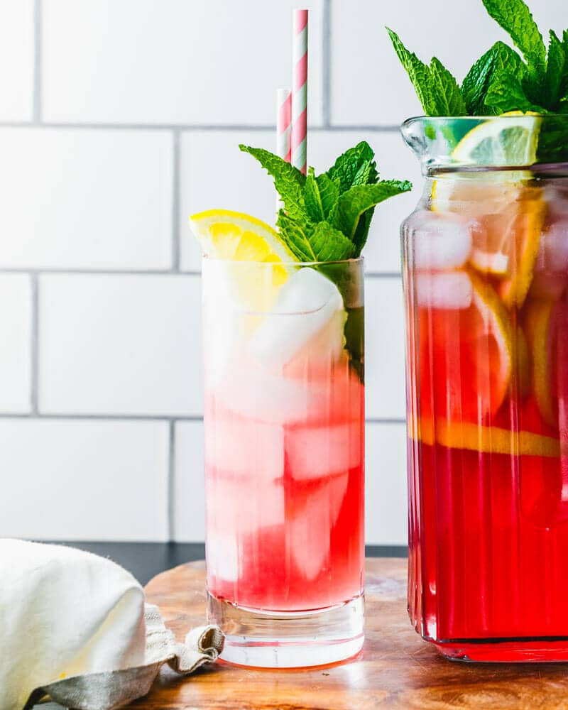 Fresh Pink Lemonade – A Couple Cooks