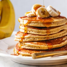 Banana Oatmeal Pancakes (Flourless!)-image