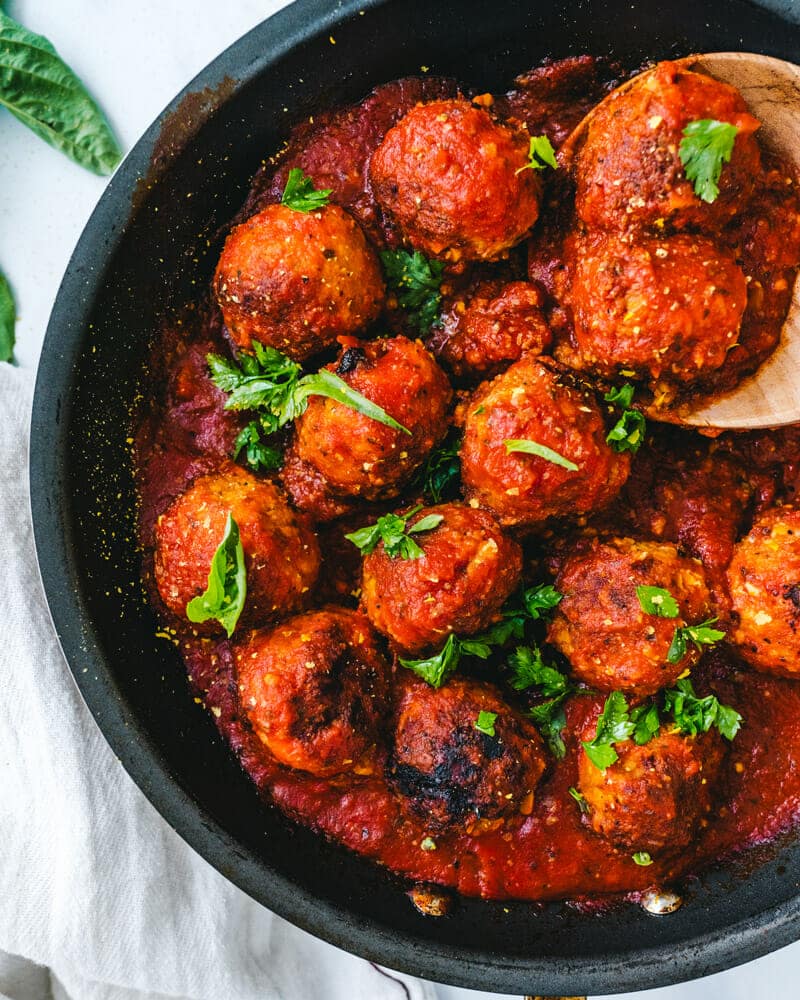 Easy Vegan Meatballs – A Couple Cooks