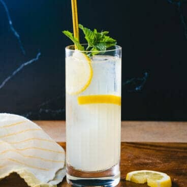 Gin and lemonade