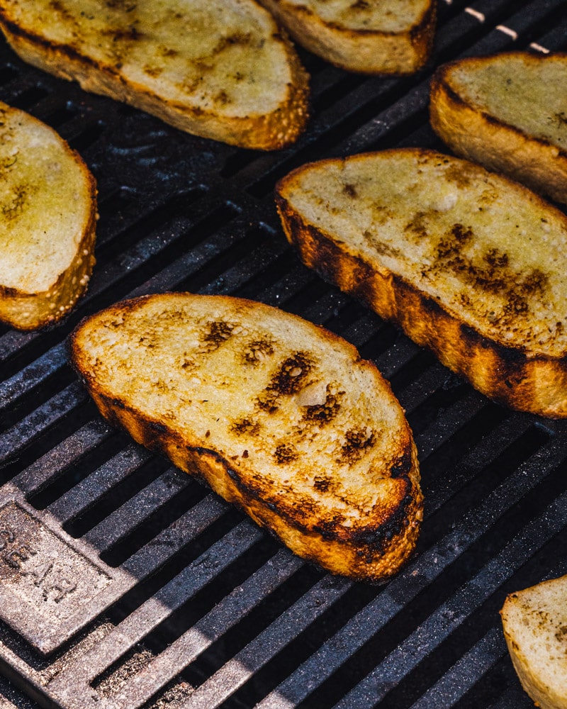 How to grill bread