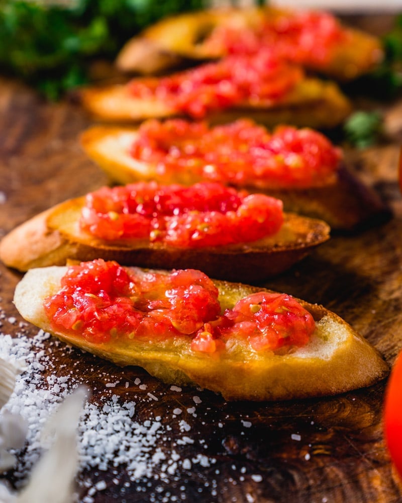 Pan con tomate