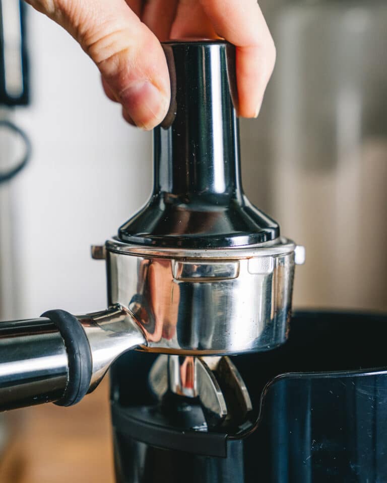 How to Make Espresso A Couple Cooks