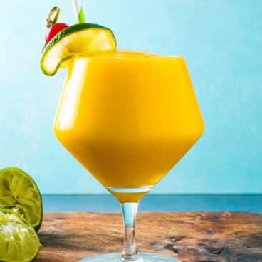 Mango cocktails