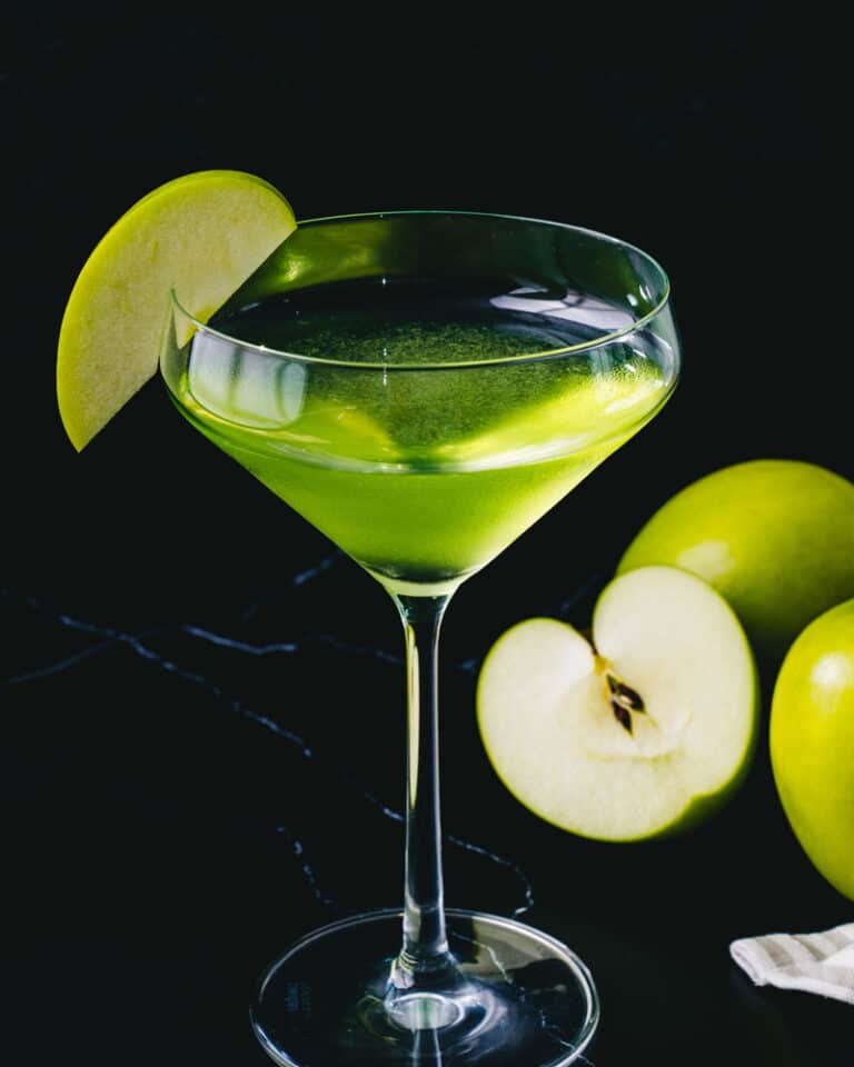 Apple Martini (Appletini) A Couple Cooks