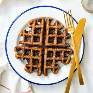 Gingerbread waffles