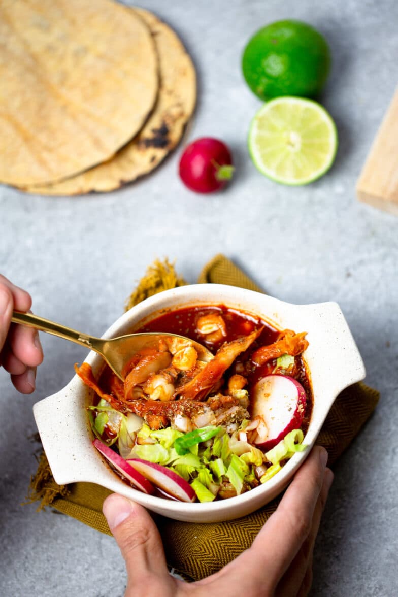 Pozole rojo med jackfruit