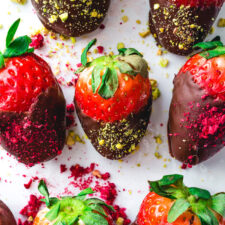 25 Valentine's Day Dinner Ideas: Chocolate Covered Strawberries &amp; More!-image