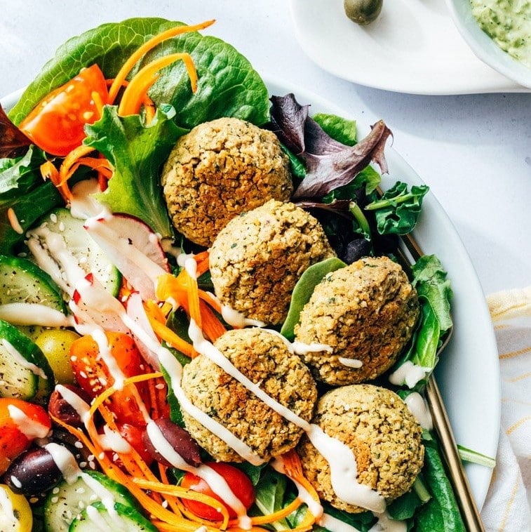 Falafel Hummus and Salad Meal-Prep Bento Boxes