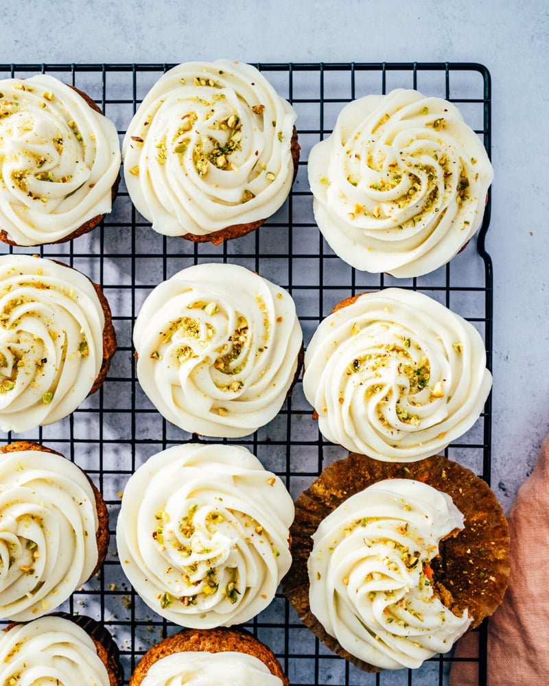 Carrot cake cupcakes